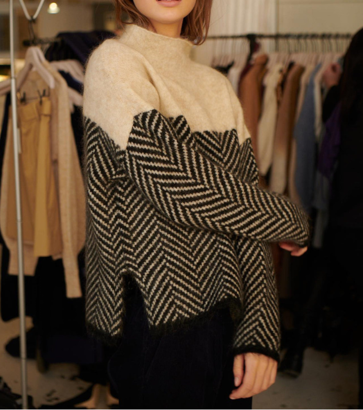 Sorelline | Soft Cotton Turtleneck Sweater