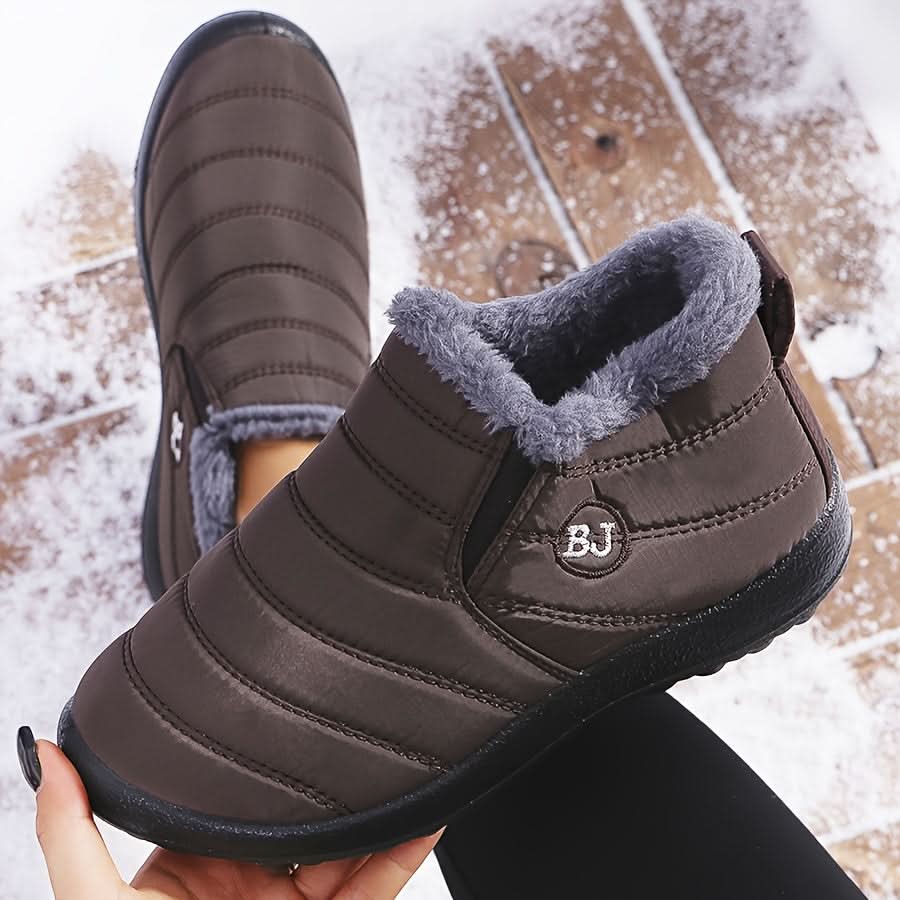 Corvella | Cozy Winter Slip-On Boots 