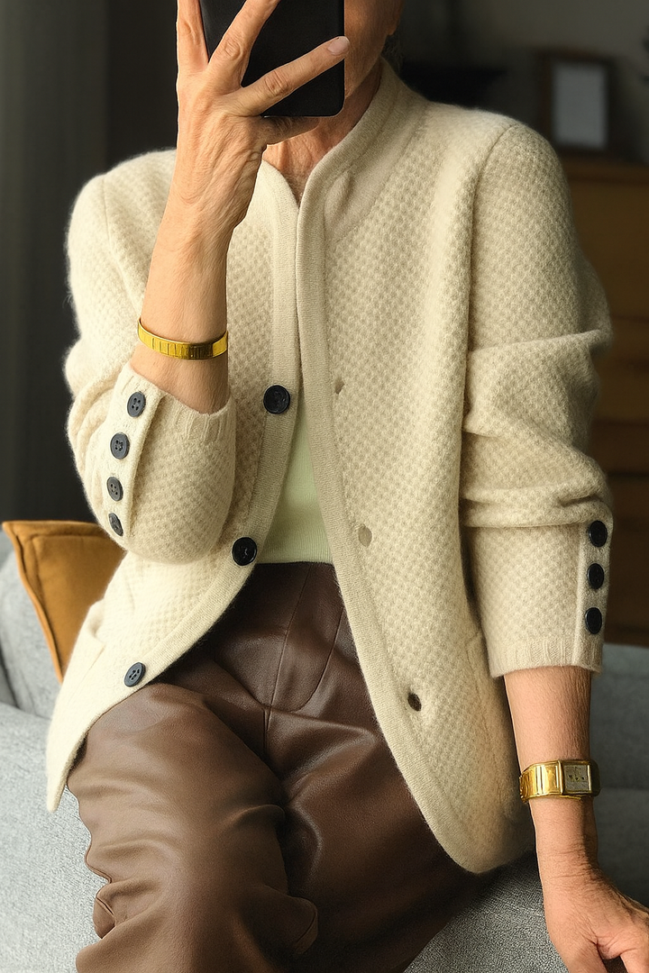 Claire | Cashmere-Blend Buttoned Cardigan