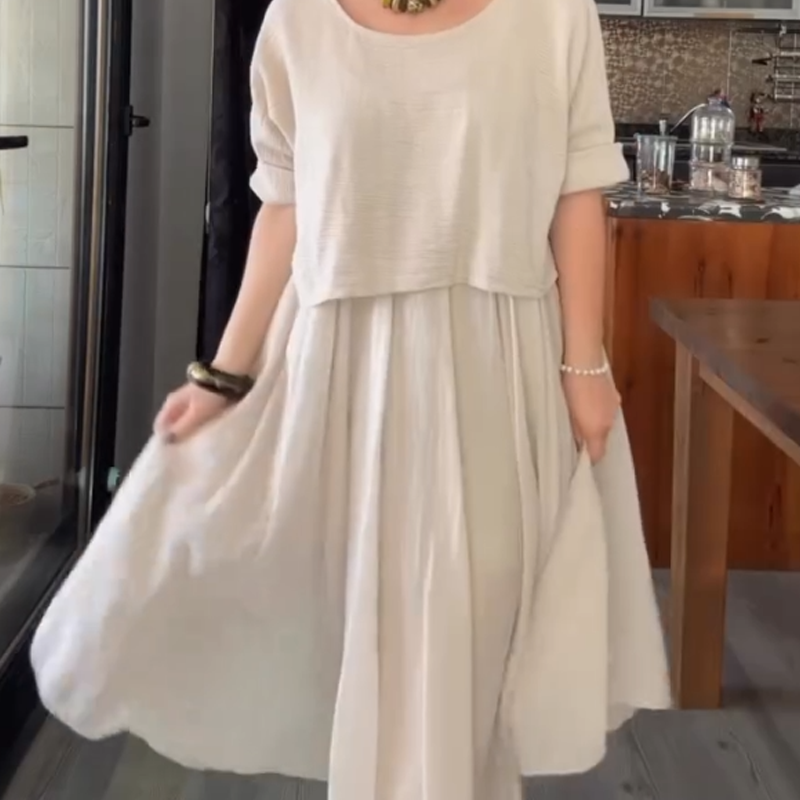 Chic and Comfortable Women's Two-Piece Set